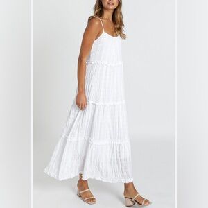 Coastal Breeze Dress White Cotton Tiered Lightweight Beach Vacation Size Small